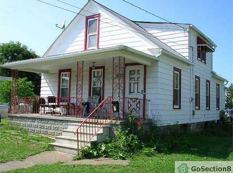 1st image of 1022 W 18th St