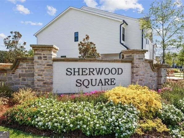 7465 Clover Ln #133, Flowery Branch, GA 30542