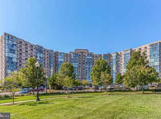 19375 Cypress Ridge Ter UNIT 1002, Leesburg, VA 20176