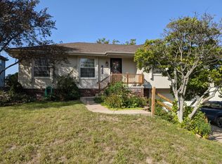 2206 Lucille Dr, Bellevue, NE 68147