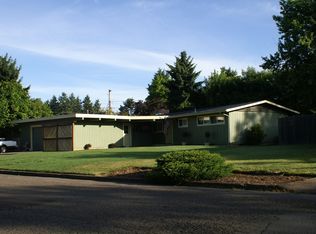 1687 Larkspur Loop, Eugene, OR 97401