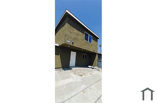 Building Photo - 319 W 78th St #2