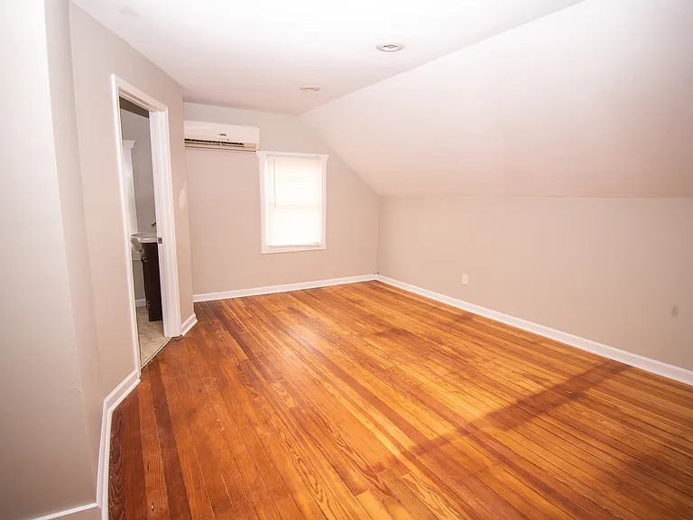 5441 Nagel Ave — Photo 14