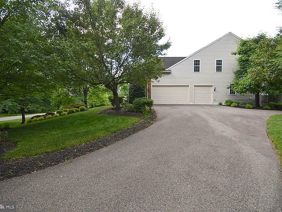4th image of 7005 Brentwood Dr