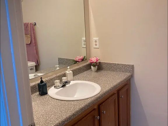 2nd image of 740 Wheel House Ln #1-MBR-2