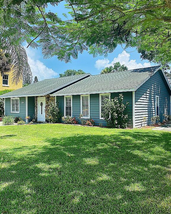 1st image of 604 1/2 Beach Ct