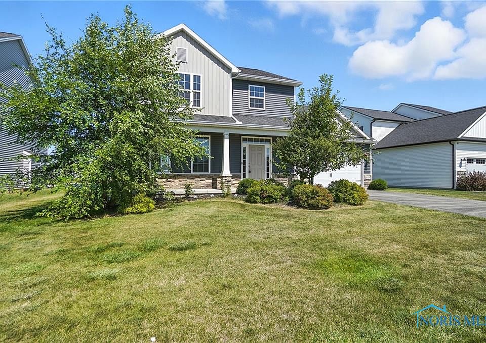 1st image of 100 Bentley Dr