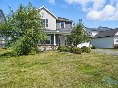 100 Bentley Dr, Perrysburg, OH, 43551