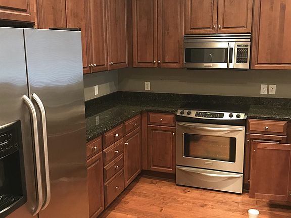 3rd image of 425 E McDonough St Unit 103