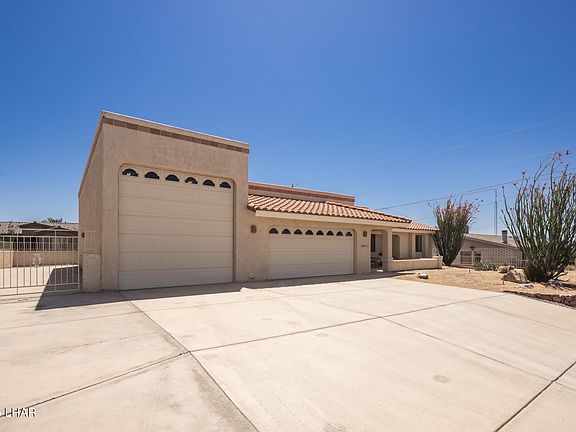 4th image of 3984 Coral Reef Dr