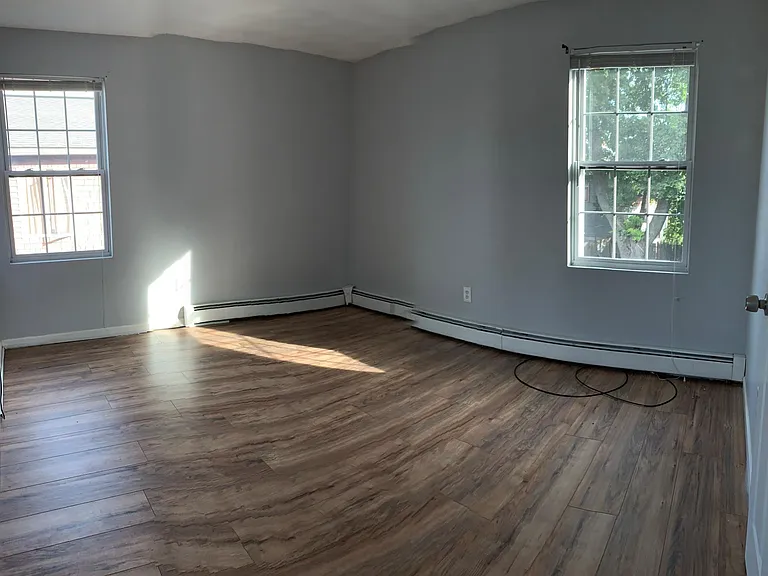 259 Carpenter St — Photo 7
