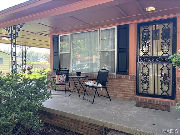 2nd image of 1206 Zaida Ave