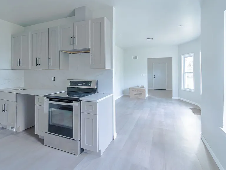11001 Ashbury Ave #1 — Photo 6