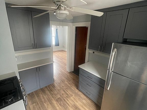 2nd image of 434 Victoria Blvd Floor 2