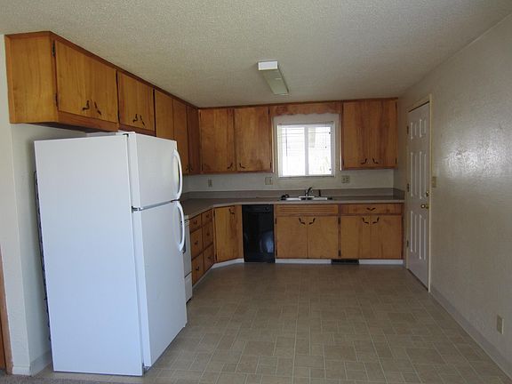 2nd image of 204 Meffan Ave
