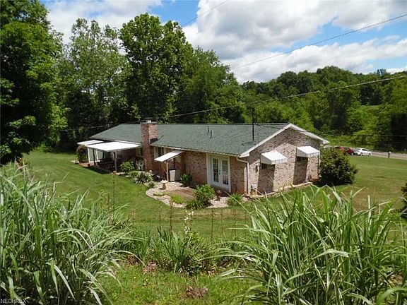 Landscaping on Terraced Lot
