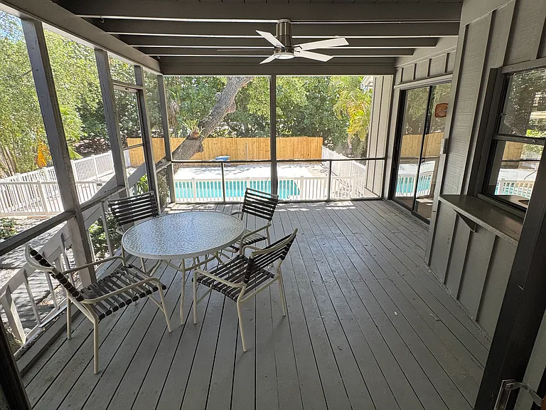 753 Tropical Cir — Photo 5