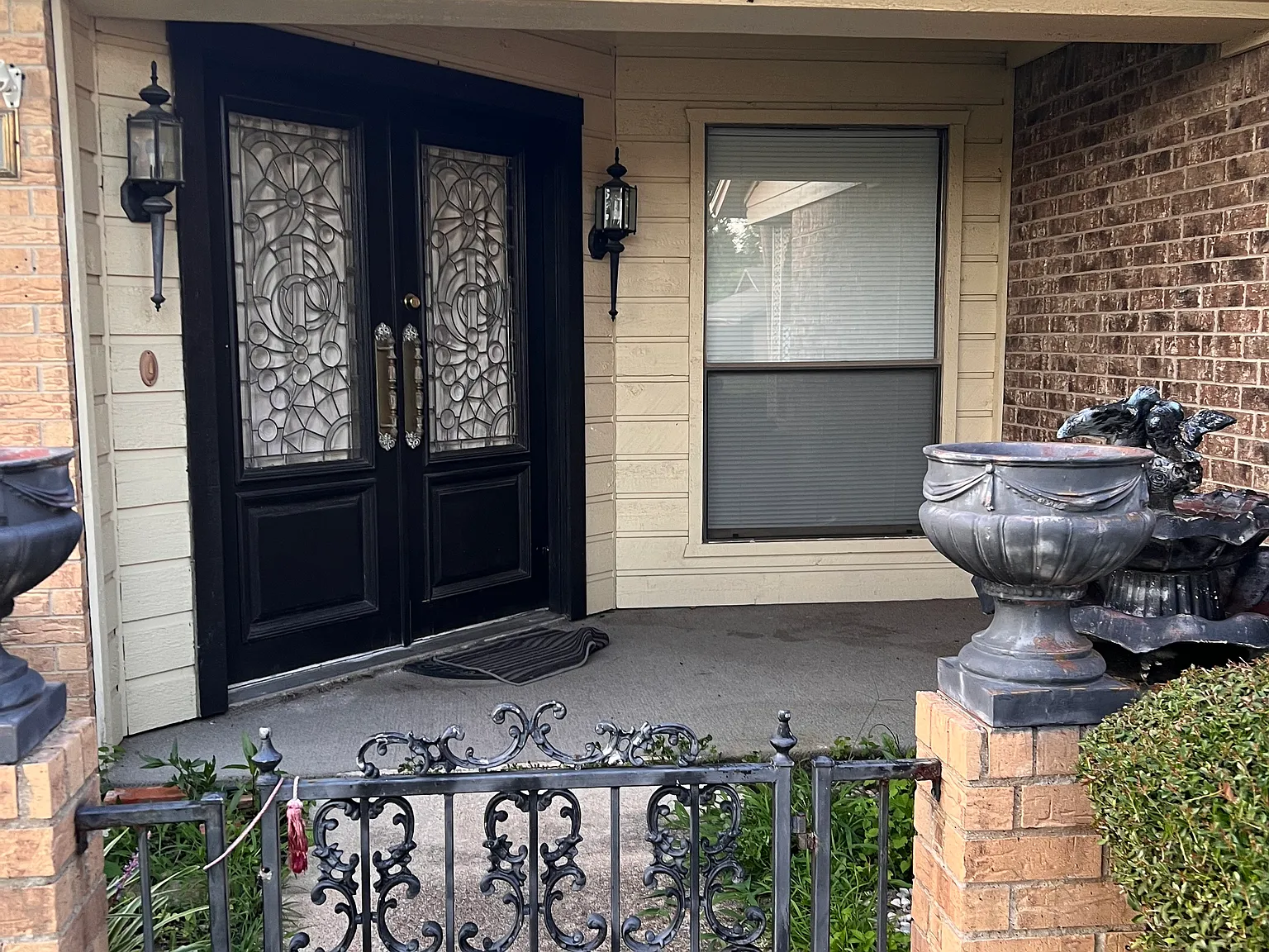2 bed, 1707 sqft, $1,598 — Photo 2