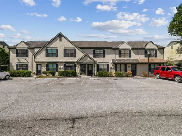 16578 Brigadoon Dr, Tampa, FL 33618