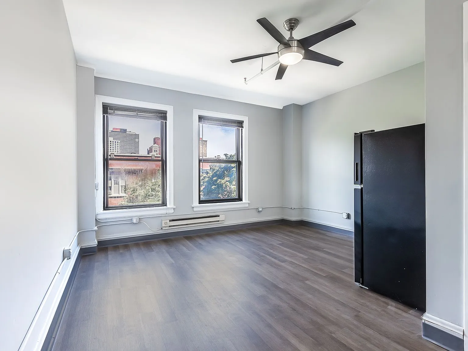 5401 Cornell by 3L Living — Photo 2