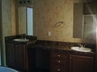 247 Parkshores Rd, Hot Springs, AR 71901