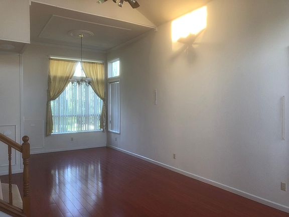 2nd image of 1351 Driftwood Cir
