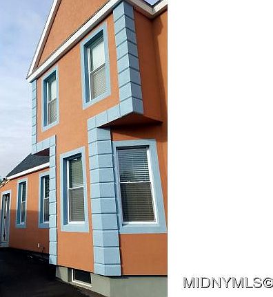 3rd image of 1212 Kathleen St