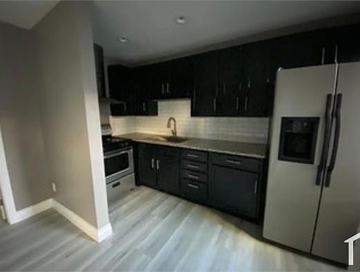 4th image of 320 S 11th St APT 2