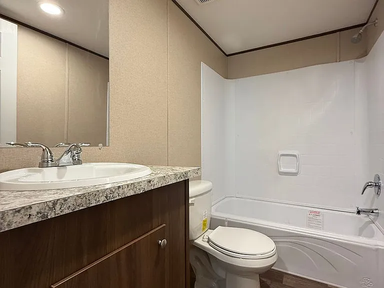 4246 La Salle Ave — Photo 16