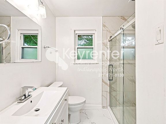 5th image of 4029 Forest Manor Ave