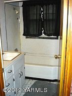 5th image of 313 N 14th St