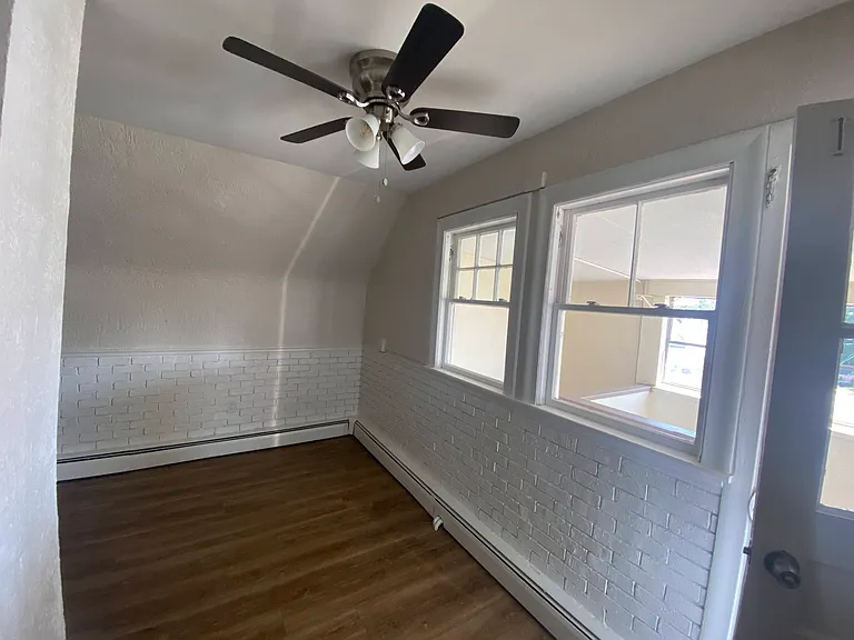 226 Harvard St #3 — Photo 2