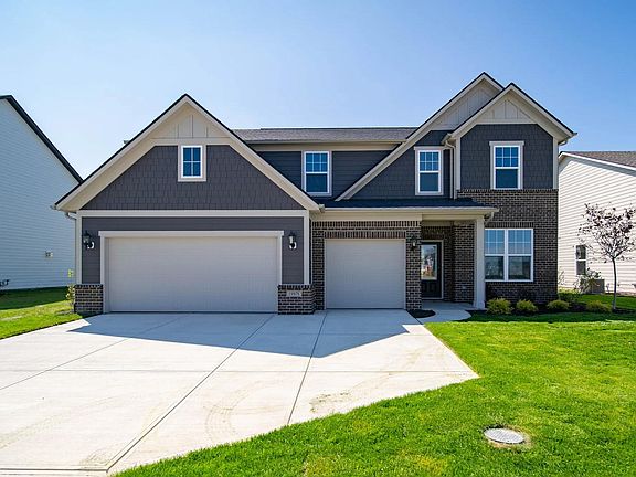 Crestview B exterior