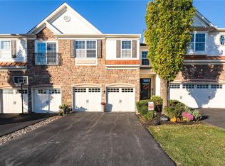 3636 Lenape Ln, Emmaus, PA 18049