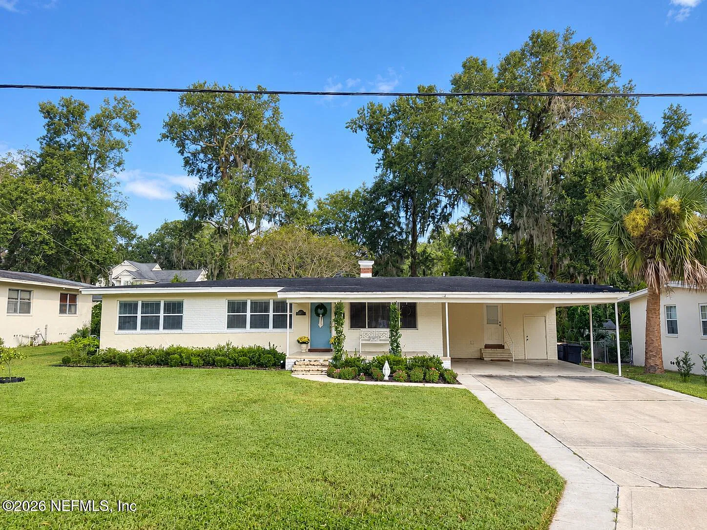 3 bed, 2.0 bath, 1910 sqft, $3,200 — Photo 2