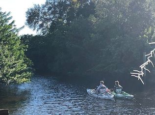 202 NW 17th St, Ruskin, FL 33570