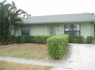 7401 Willow Spring Cir E, Boynton Beach, FL 33436