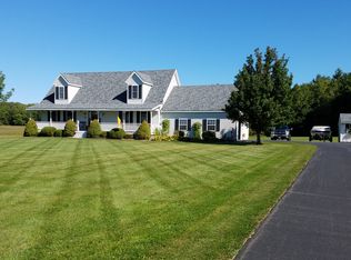 229 Midline Rd, Amsterdam, NY 12010