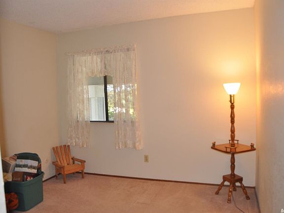 4th image of 110 Hillswood Dr