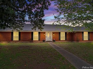252 Clearwood Ln, Shreveport, LA 71105