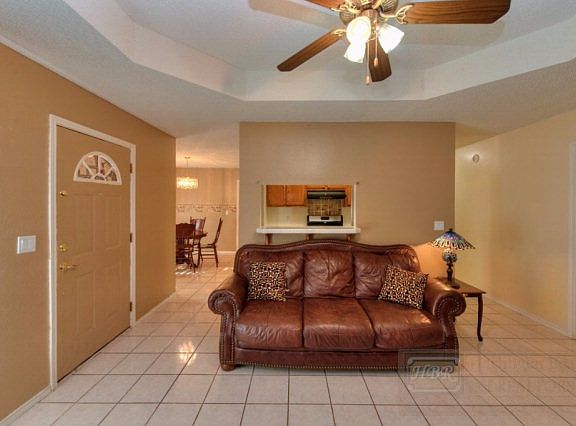 4th image of 557 Mandarine Ln