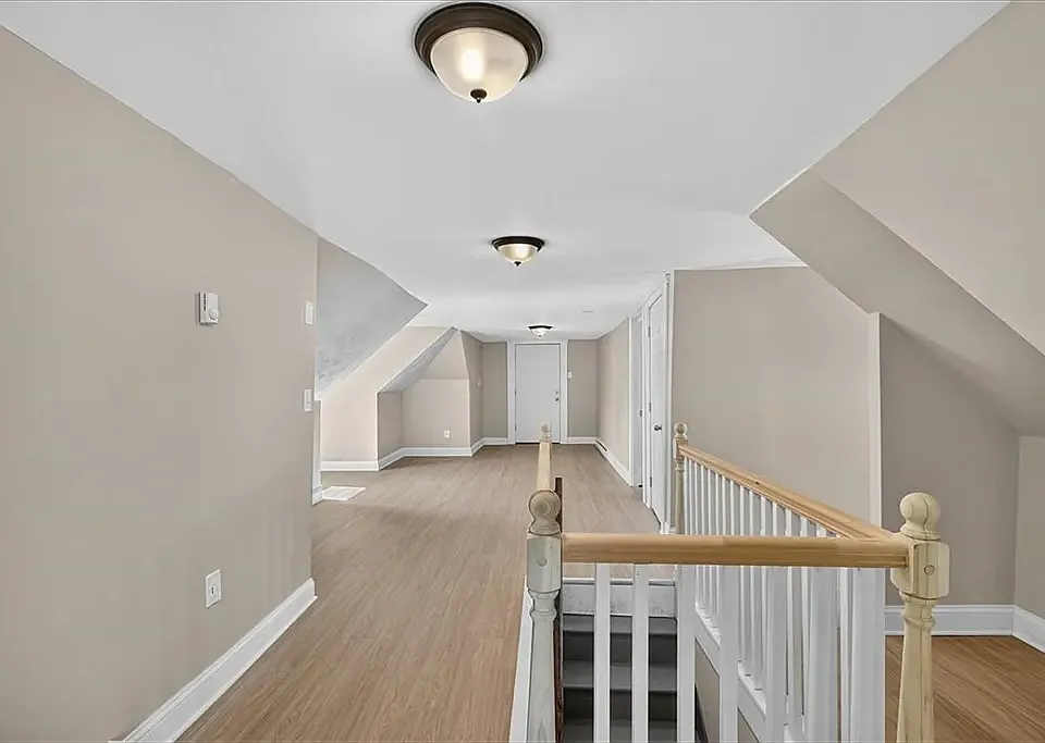 229 Quincy St #2