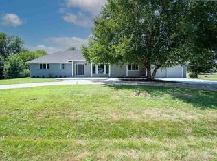 5 N High Point Rd, Valley Center, KS 67147