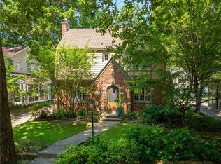 6844 Edgevale Rd, Kansas City, MO 64113