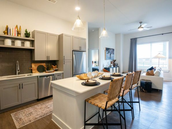 125 N Arcadia Ave #133