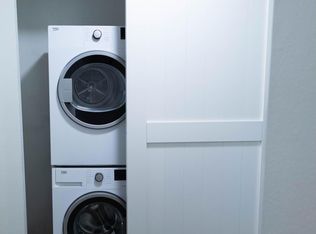 19425 76th Ave W APT B7, Lynnwood, WA 98036