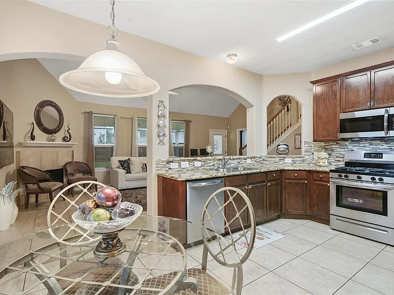 5106 Westwood Pines Dr — Photo 8