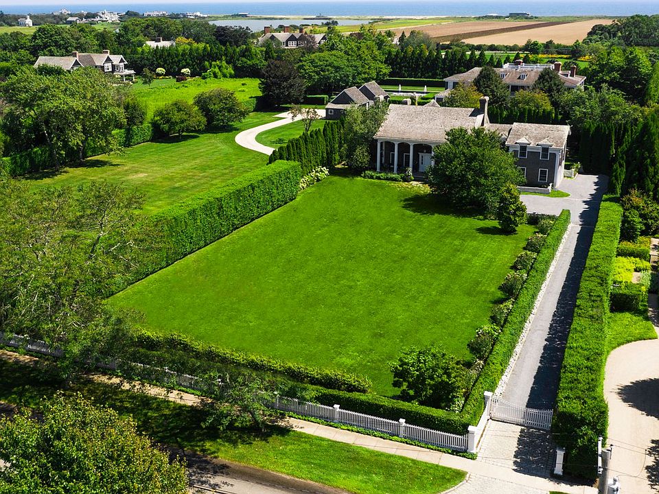 26 Wainscott Main St, Wainscott, NY 11975 Zillow