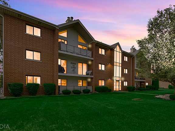 4th image of 6601 Martin France Cir APT 3D