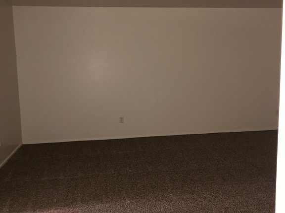 5th image of 256 E Helm Ave APT 19